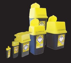 Sharpsafe™ tűgyűjtő edények