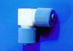 Teflon csavaros csőcsatlakozó, L-alakú,  ág Ø 6 mm, cső Ø 2mm