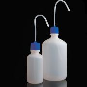 Spriccflakon, kék kupakkal, 500 ml